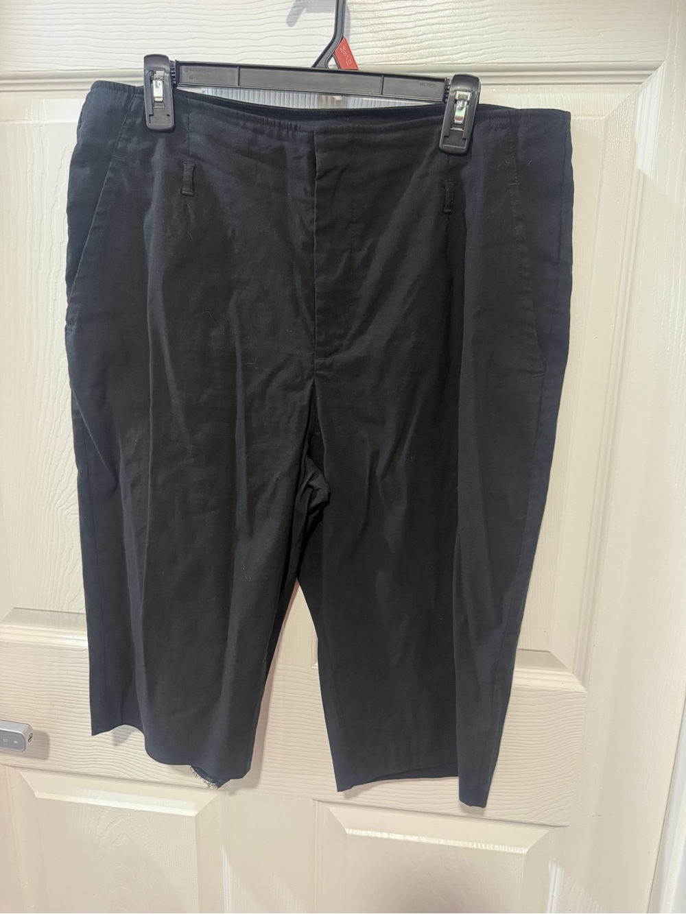 Anthropology Black Stretch Casual Crop